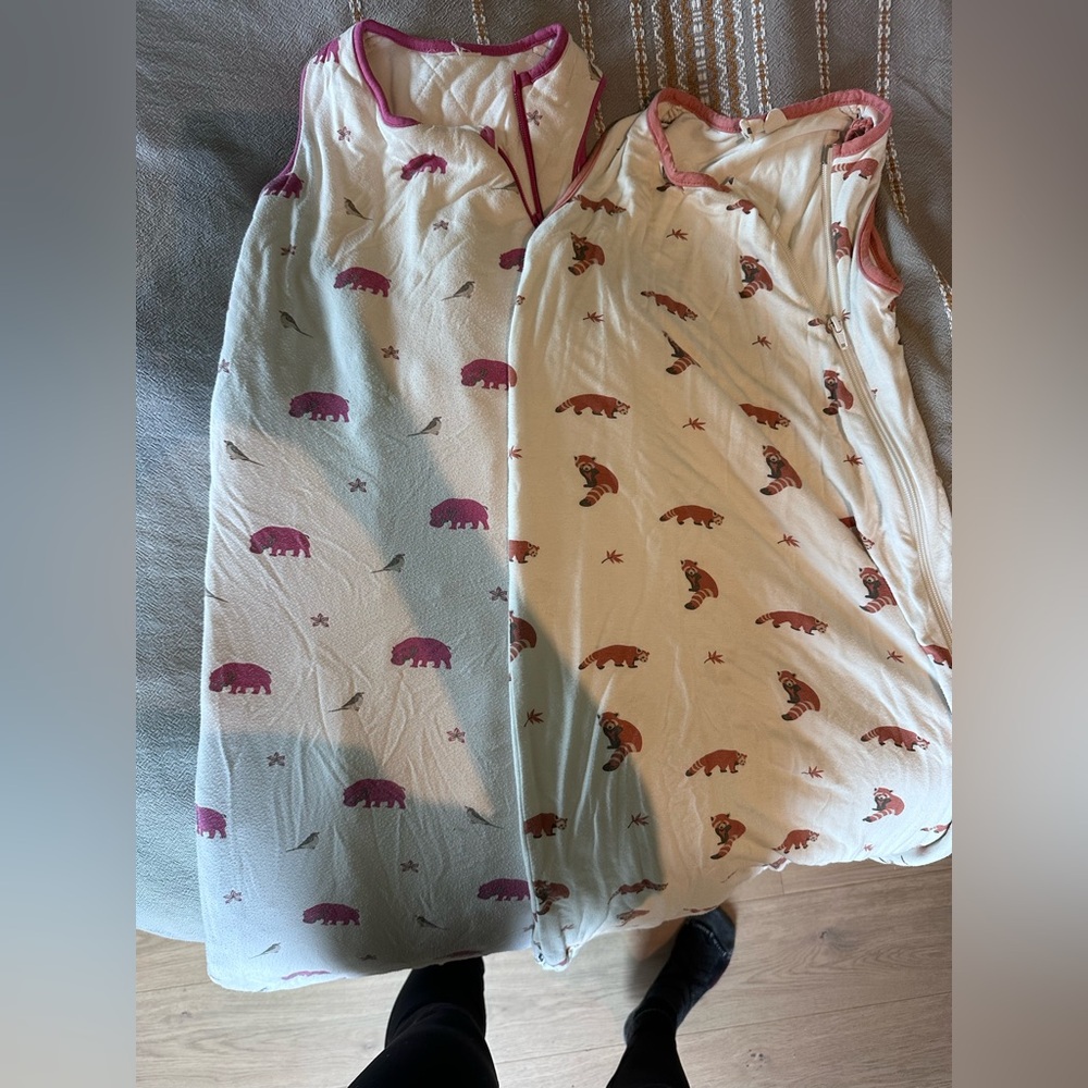 2 sleep sacks— 1) .5 tog 2) 2.5 tog